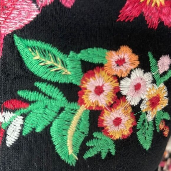 Floral Embroidered Black Sweatshirt - Picture 6 of 7